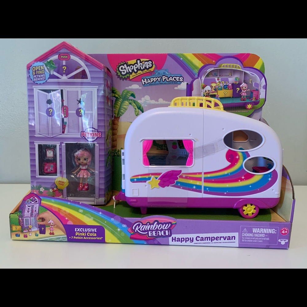 Shopkins Rainbow Beach happy campervan.